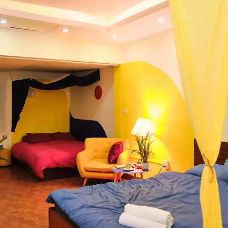 Artistic Apartment-2